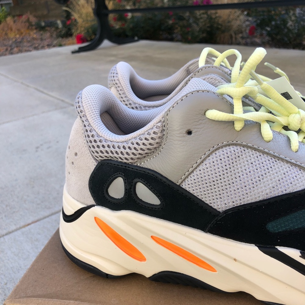 Adidas Yeezy 700 Wave Runner US 11